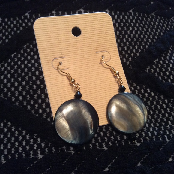 ❤️ 3/$15 Worthington Sweater & NEW custom earrings - Picture 5 of 8